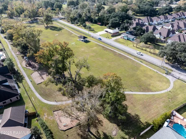 $1,224,000 | 107 Llansfair Drive, Lafayette, LA 70503