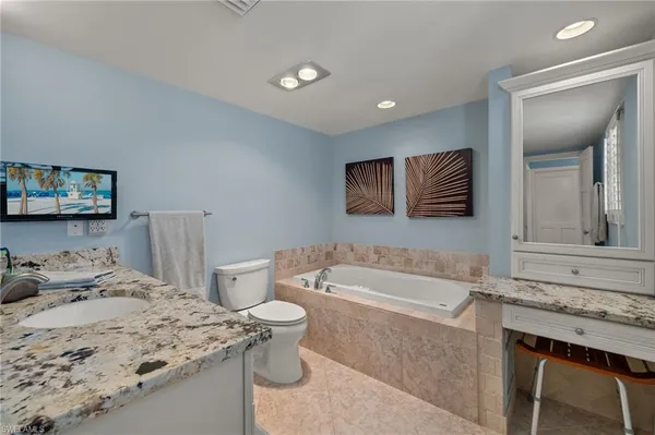 $2,699,000 | 2901 Gulf Shore Boulevard North, Unit 701S, Naples, FL 34103