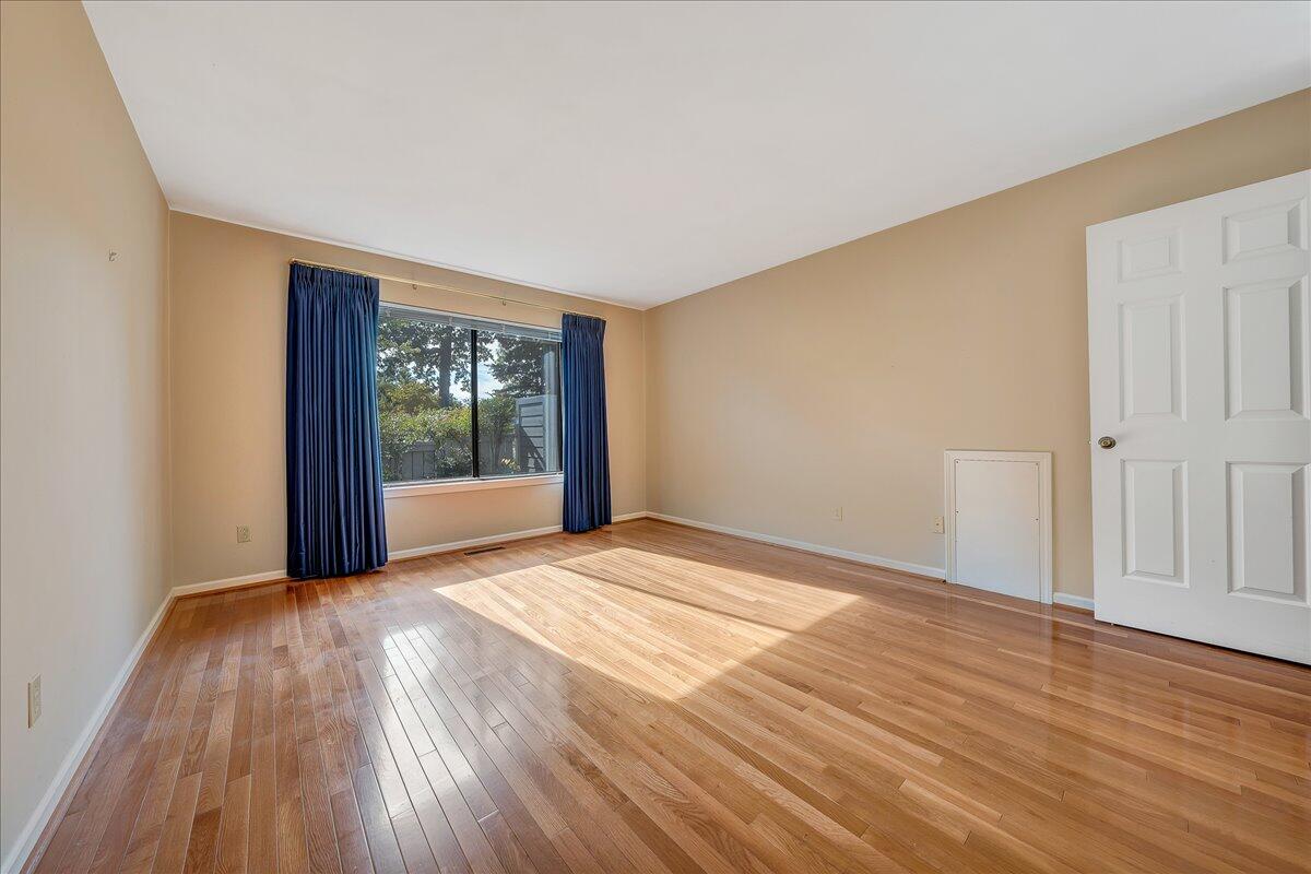 2405 South Clearing Road Salem, VA 24153 - Photo 15 of 38 bedroom 1