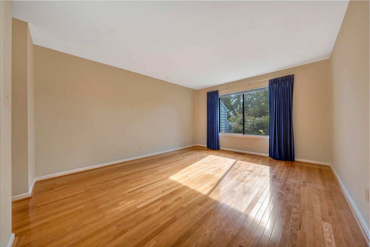 2405 South Clearing Road Salem, VA 24153 - Photo 16 of 38 Bedroom 1
