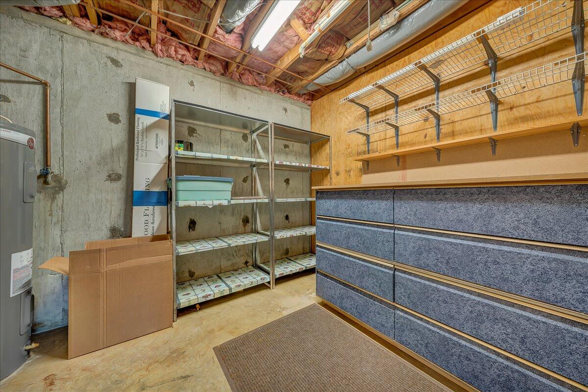 2405 South Clearing Road Salem, VA 24153 - Photo 32 of 38 36-D R E A M-3860