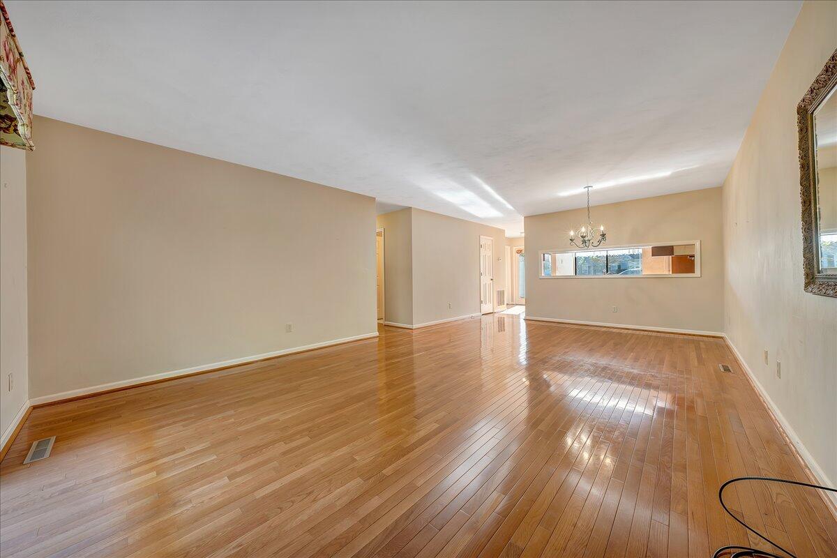 2405 South Clearing Road Salem, VA 24153 - Photo 6 of 38 Living room and dining area combo