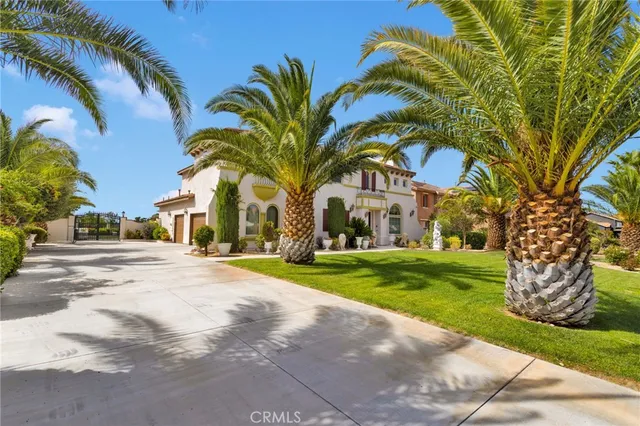 $899,000 | 12682 Mar Vista Drive, Apple Valley, CA 92308