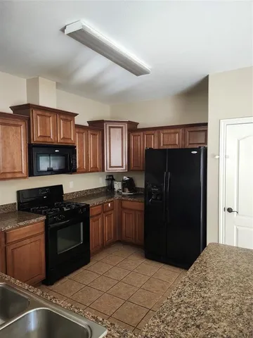 $2,350 | 232 Seva Court, Irving, TX 75061