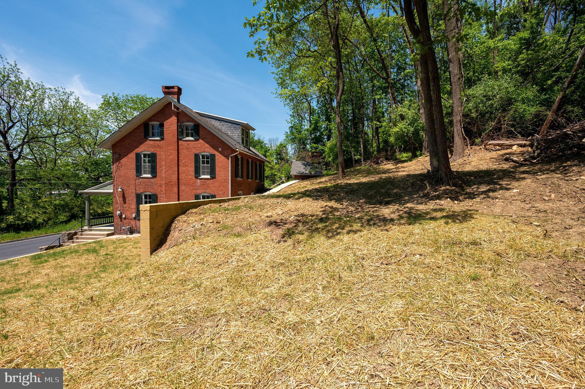 300 Crystal Rock Road Reading, PA 19605 - Photo 34 of 36