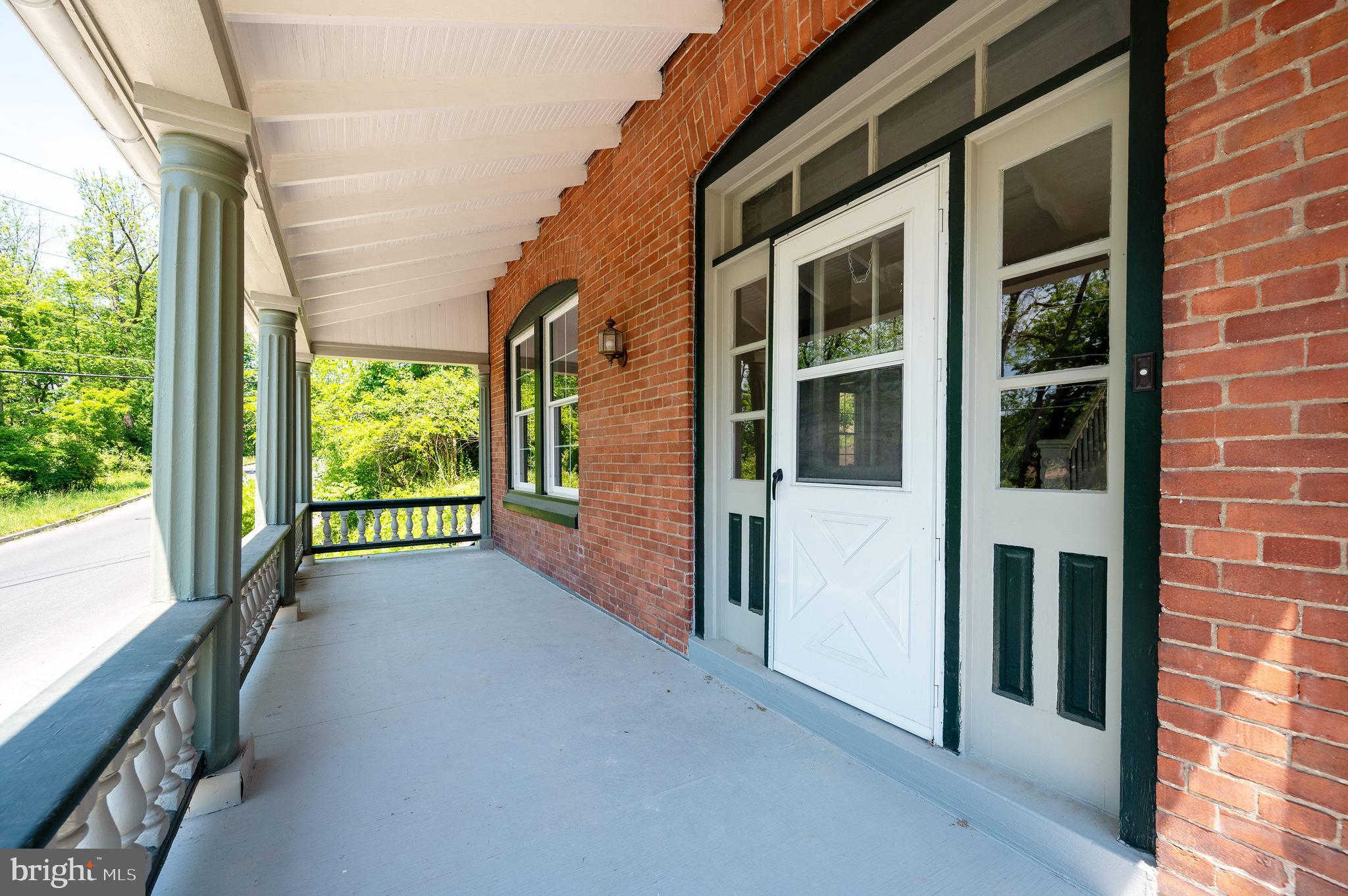 300 Crystal Rock Road Reading, PA 19605 - Photo 6 of 36