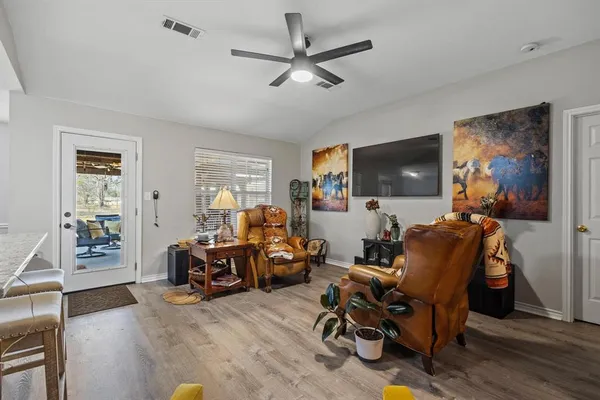 $265,000 | 2409 West Walker Street, Denison, TX 75020