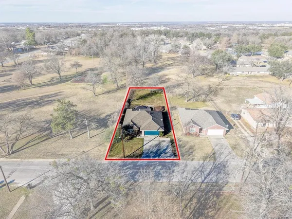 $265,000 | 2409 West Walker Street, Denison, TX 75020
