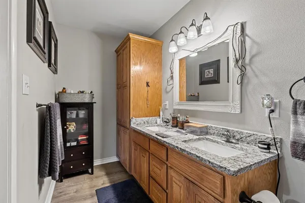 $265,000 | 2409 West Walker Street, Denison, TX 75020