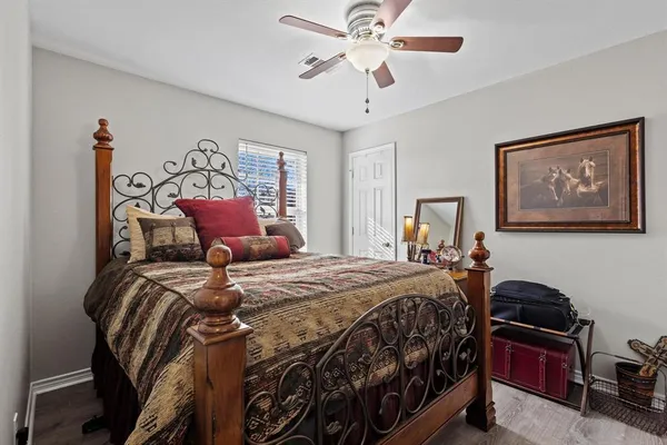 $265,000 | 2409 West Walker Street, Denison, TX 75020