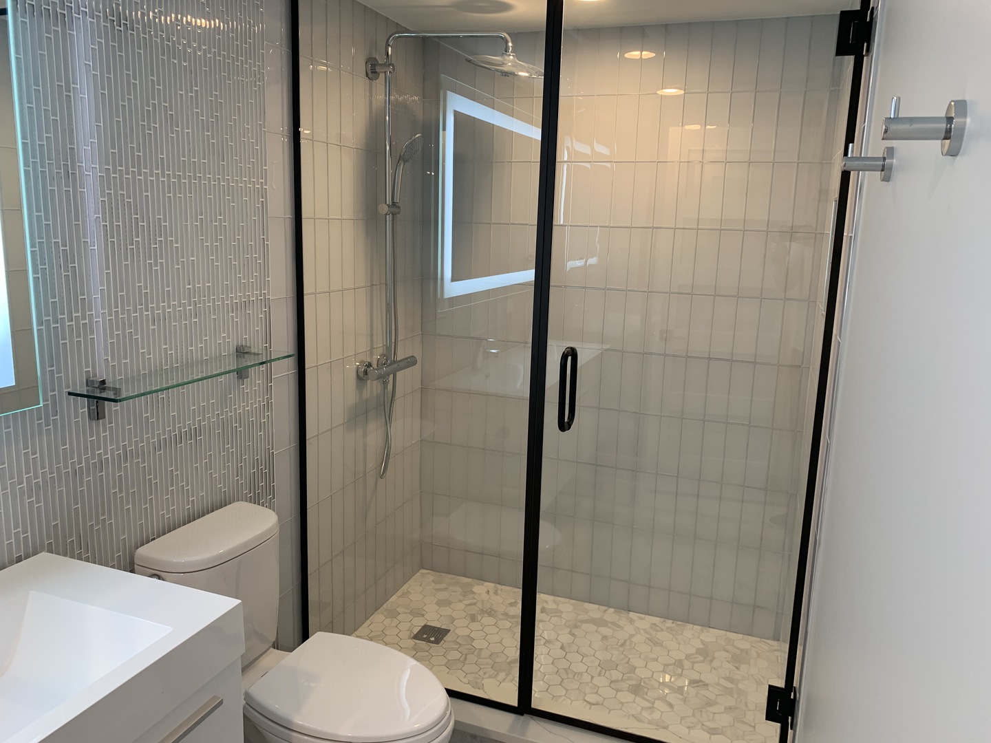 Undisclosed Address Chicago, IL 60642 - Photo 12 of 20