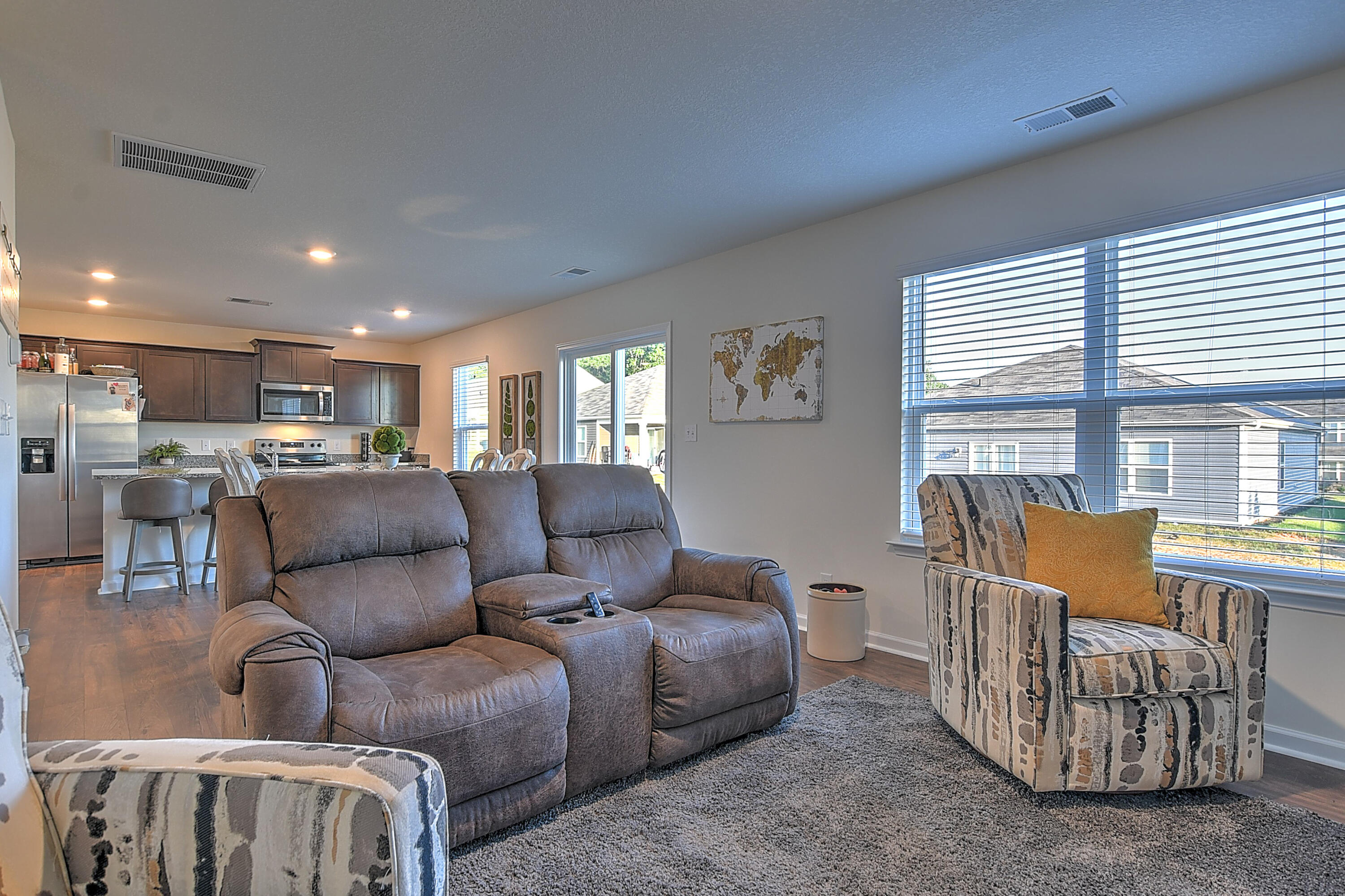 2946 Southbridge-6