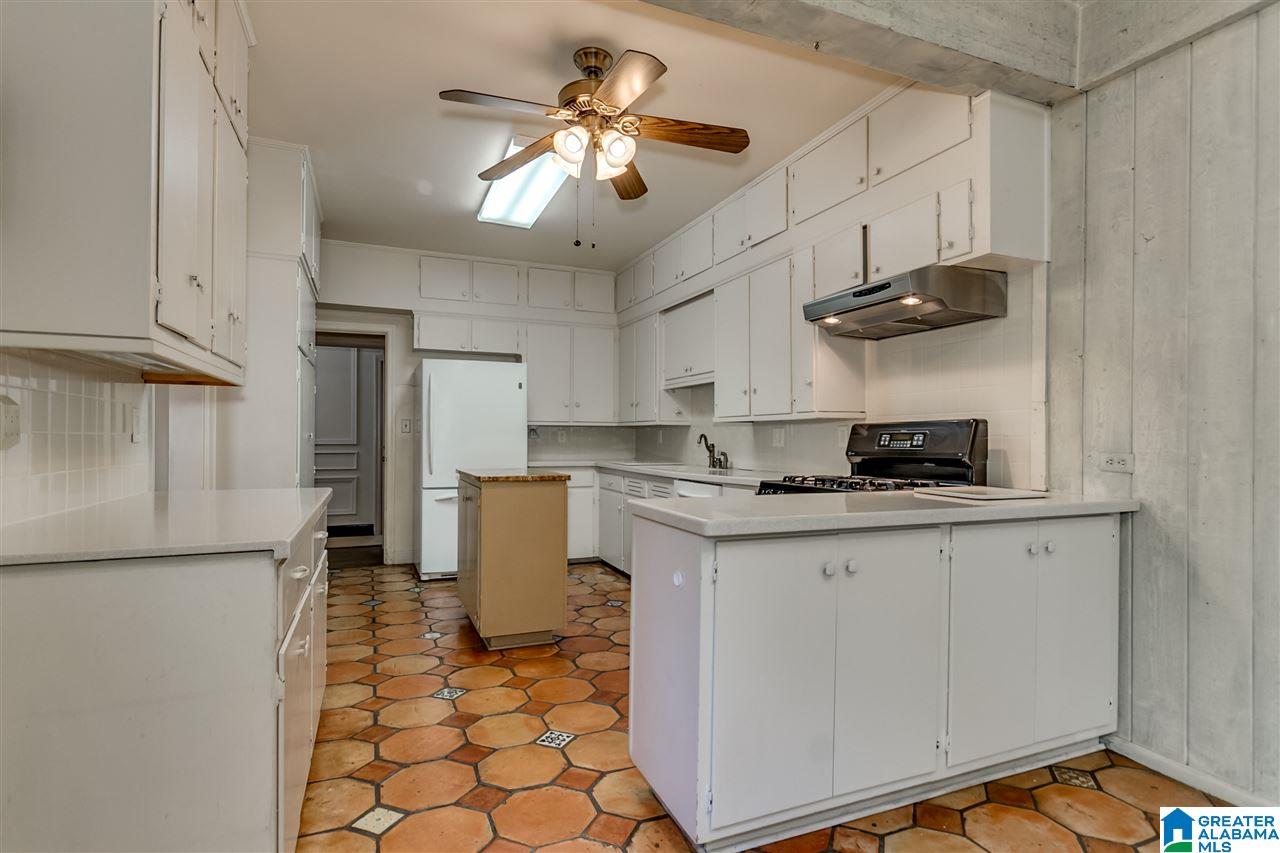 21 Woodhill Road Birmingham, AL 35213 - Photo 32 of 50 Gallery Image 32