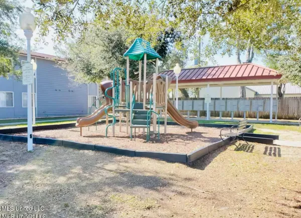 $148,500 | 1664 Beach Boulevard, Unit H116, Biloxi, MS 39531
