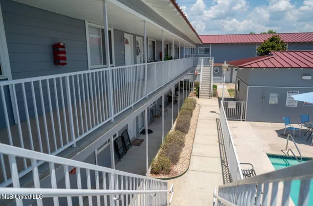 $148,500 | 1664 Beach Boulevard, Unit H116, Biloxi, MS 39531