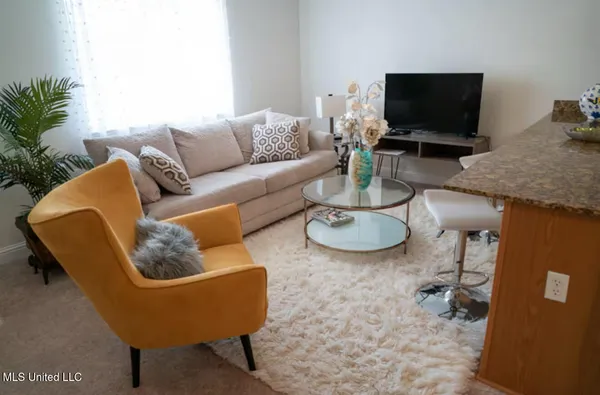 $148,500 | 1664 Beach Boulevard, Unit H116, Biloxi, MS 39531