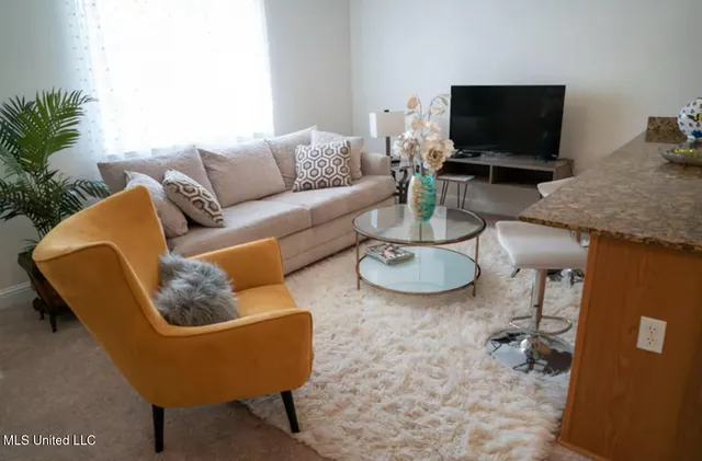 $148,500 | 1664 Beach Boulevard, Unit H116, Biloxi, MS 39531