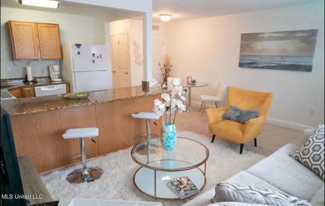 $148,500 | 1664 Beach Boulevard, Unit H116, Biloxi, MS 39531