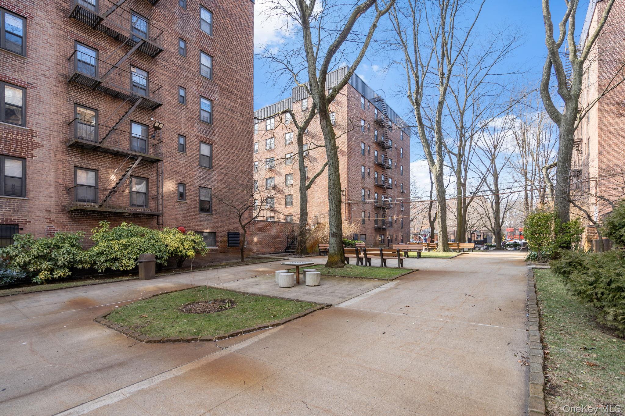 32-40 89th Street, Unit C409 Queens, NY 11369 - Photo 27 of 32