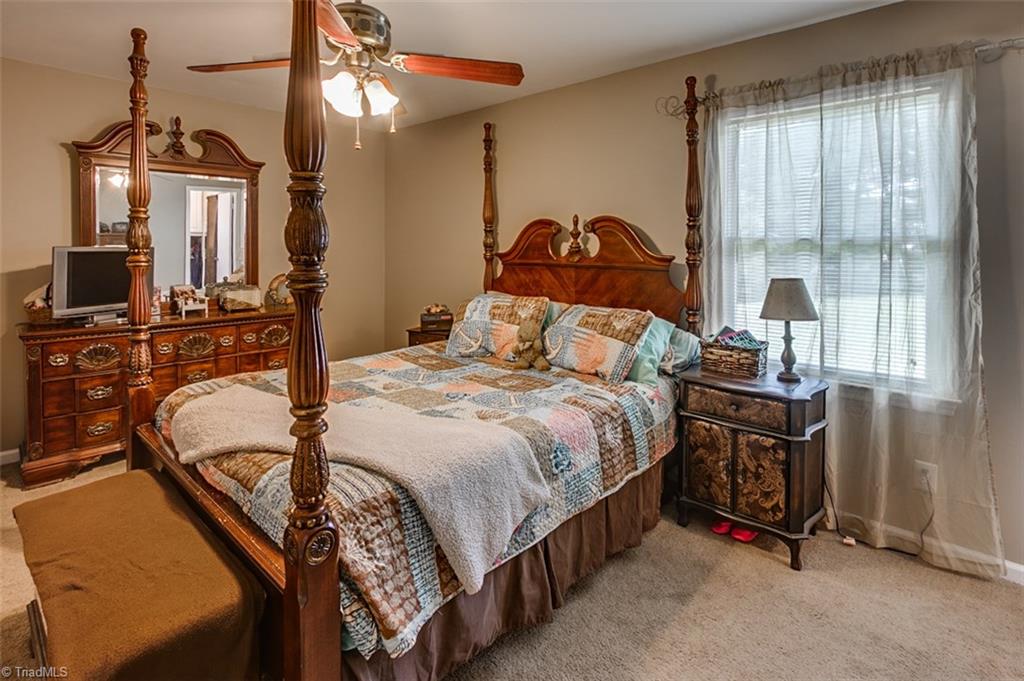 3889 Cresent Avenue Trinity, NC 27370 - Photo 15 of 25 Master Bedroom