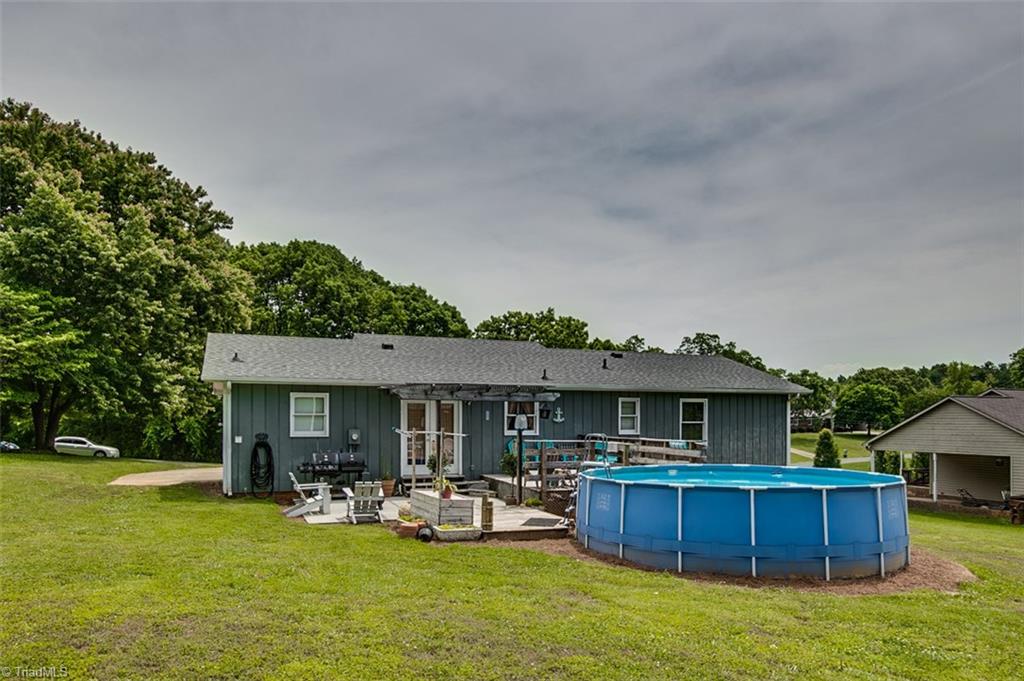 3889 Cresent Avenue Trinity, NC 27370 - Photo 24 of 25 Exterior Back