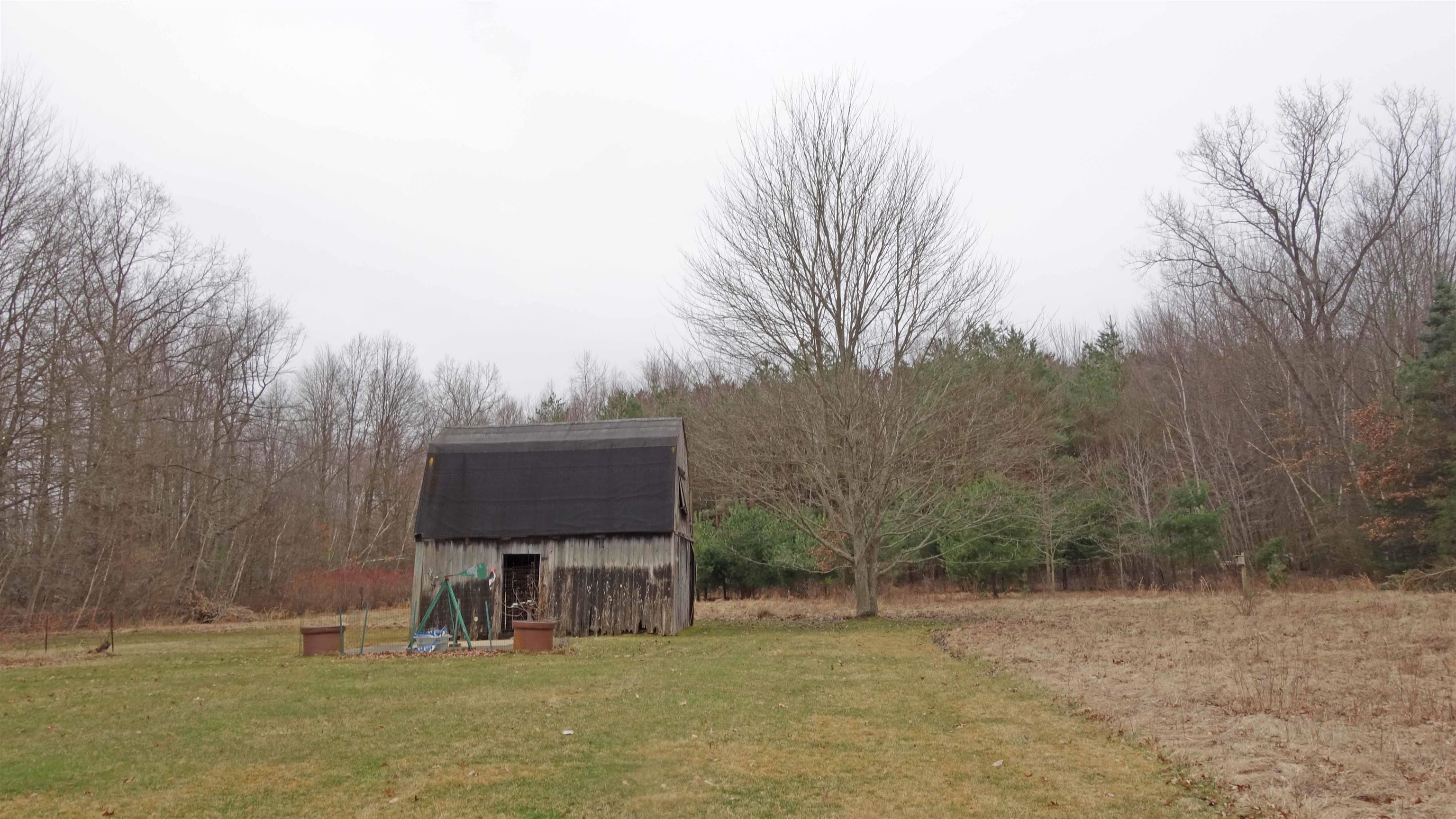 12015 Lakefield Road St. Charles, MI 48655 - Photo 31 of 42 50138105-539692b7-e5d4-4b2e-b23a-a6703de97e4a.JPG