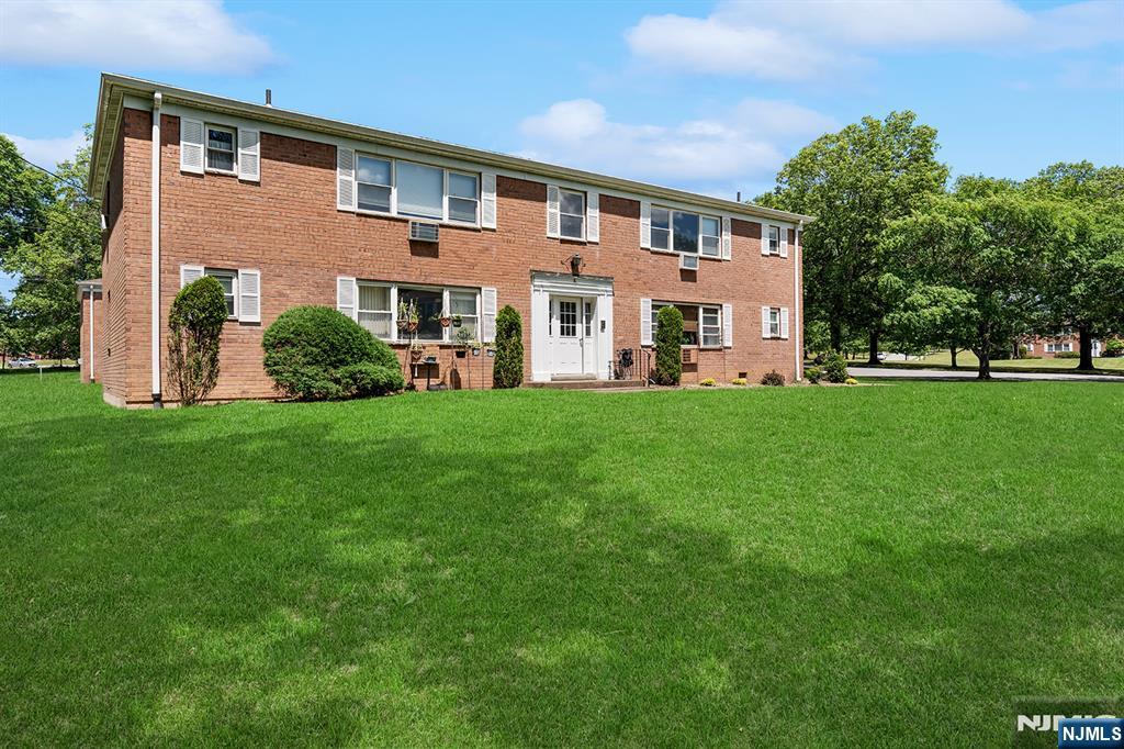 6 Rustic Circle, Unit C Montvale, NJ 07645 - Photo 1 of 19