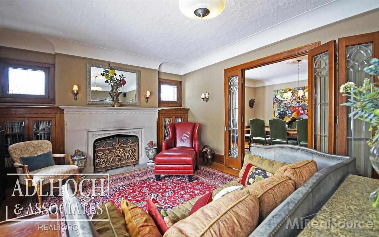 1430 Buckingham Road Grosse Pointe Park, MI 48230 - Photo 3 of 23