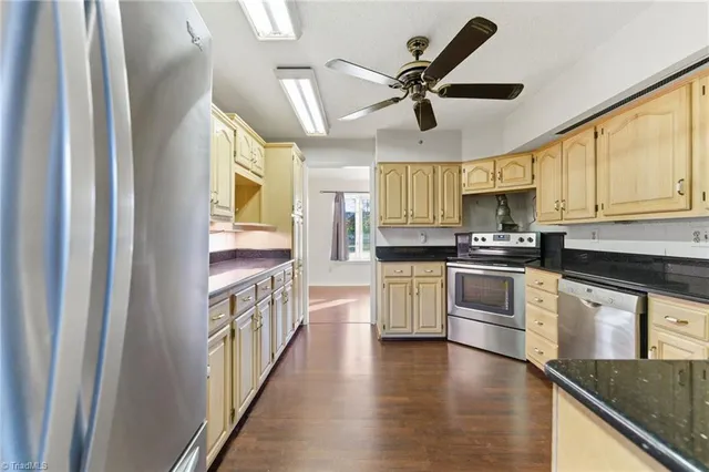 $305,000 | 124 Ridgeway Lane, Lexington, NC 27295