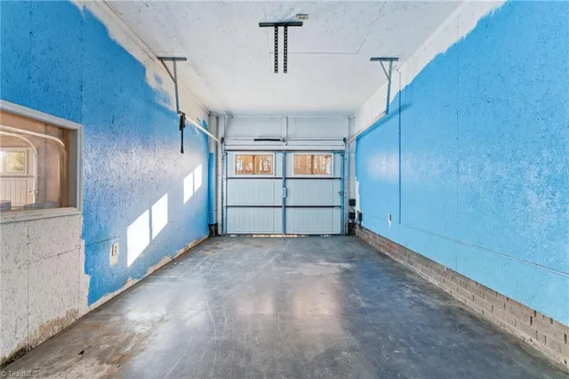 $305,000 | 124 Ridgeway Lane, Lexington, NC 27295