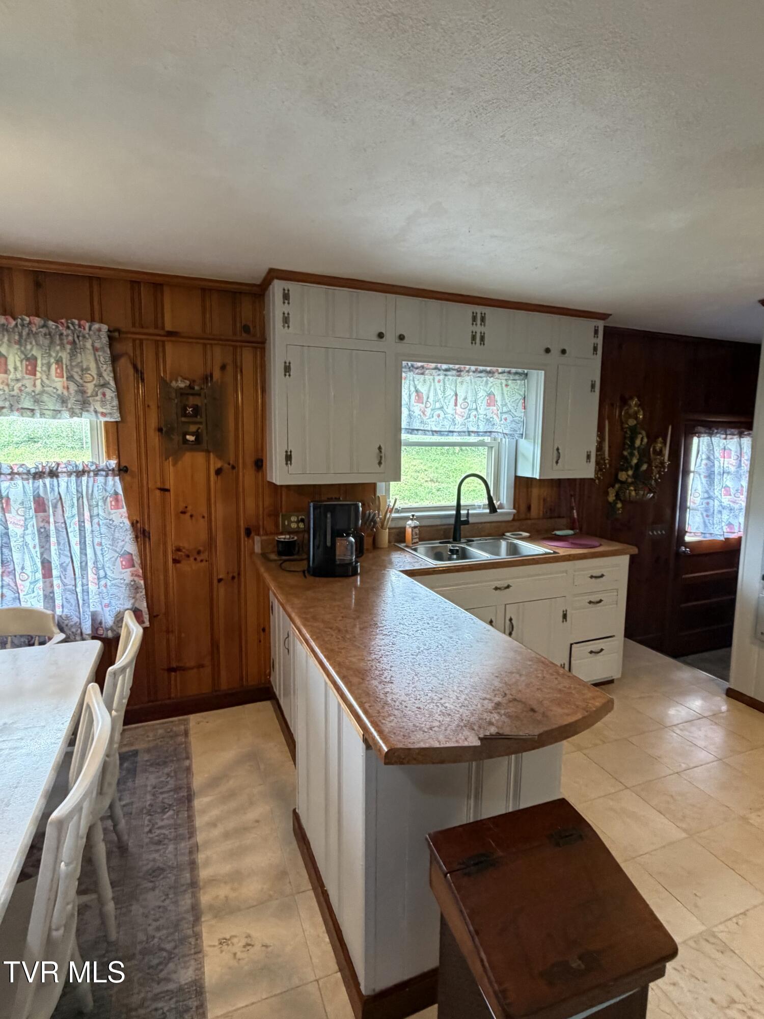 16601 Highway 19 Rosedale, VA 24280 - Photo 21 of 35 Kitchen