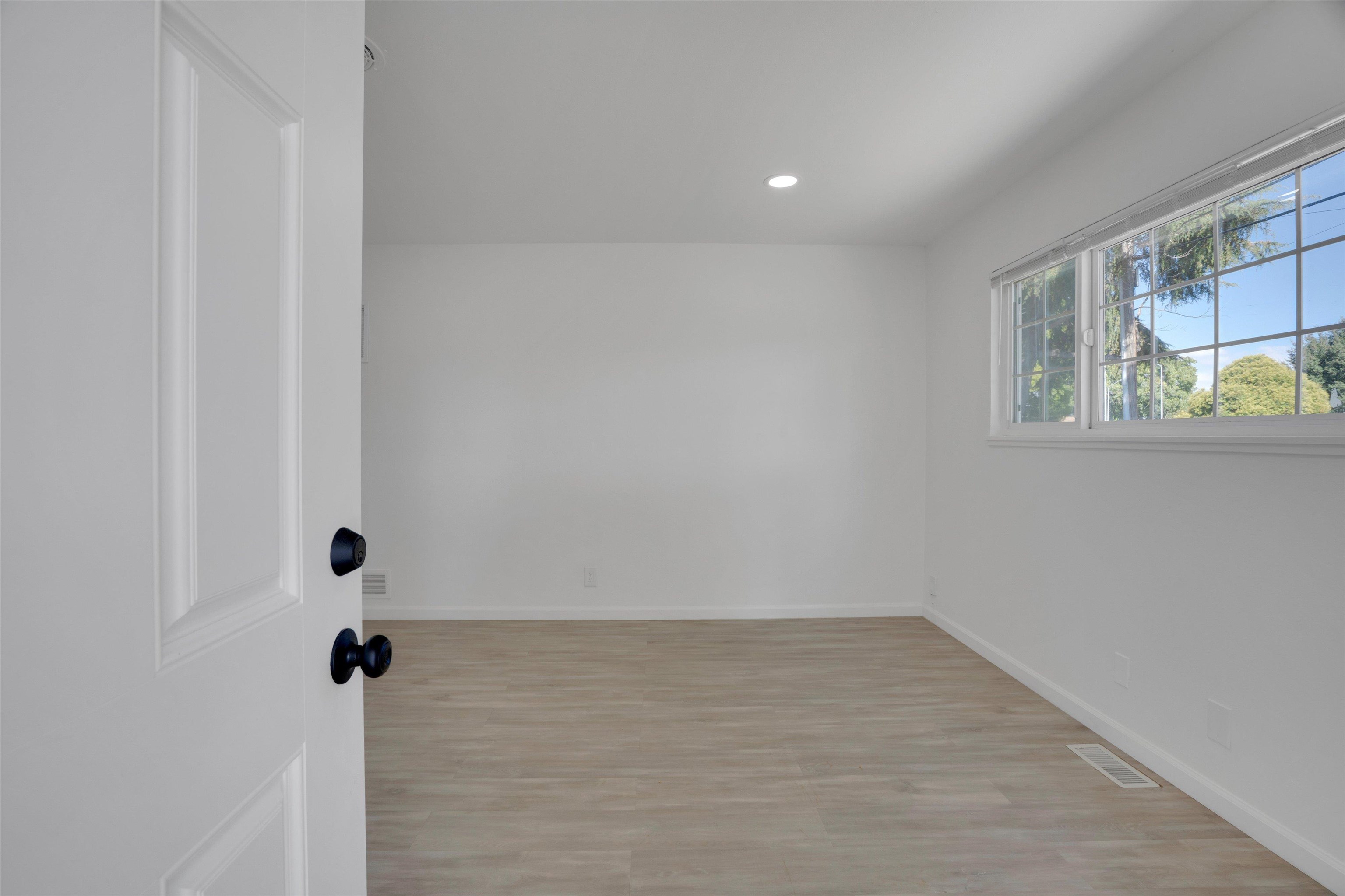 60 Railroad Avenue Rodeo, CA 94572 - Photo 13 of 30