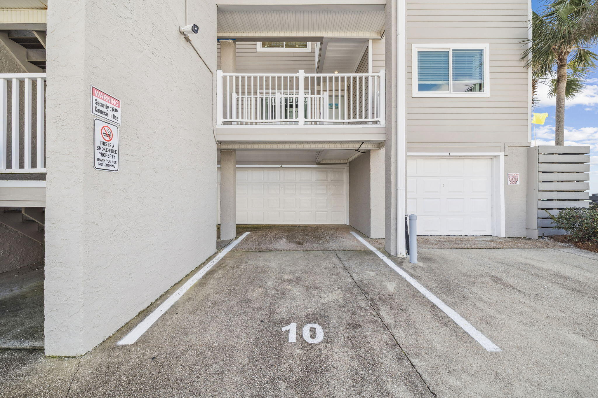 142 Beachside Drive, Unit 10 Santa Rosa Beach, FL 32459 - Photo 37 of 42 a front view of a house with entryway