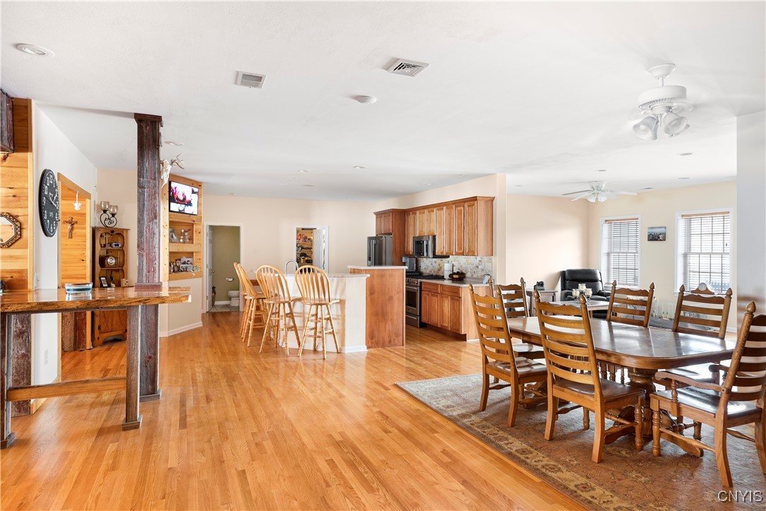 4873 Lawless Road Marcellus, NY 13108 - Photo 6 of 49 dining room