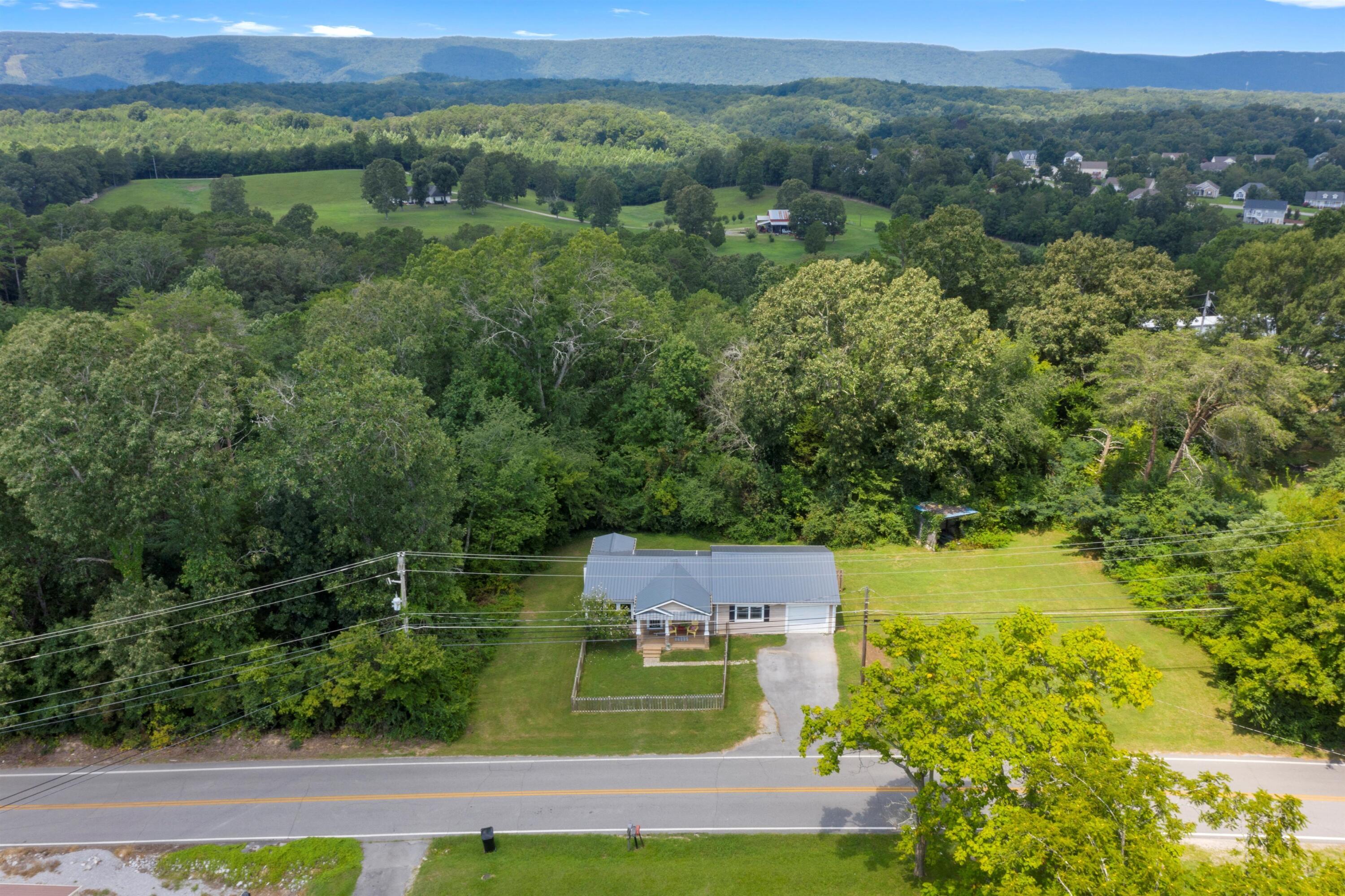 1317 Thatcher Road Soddy Daisy, TN 37379 - Photo 33 of 41 01-DJI_0933