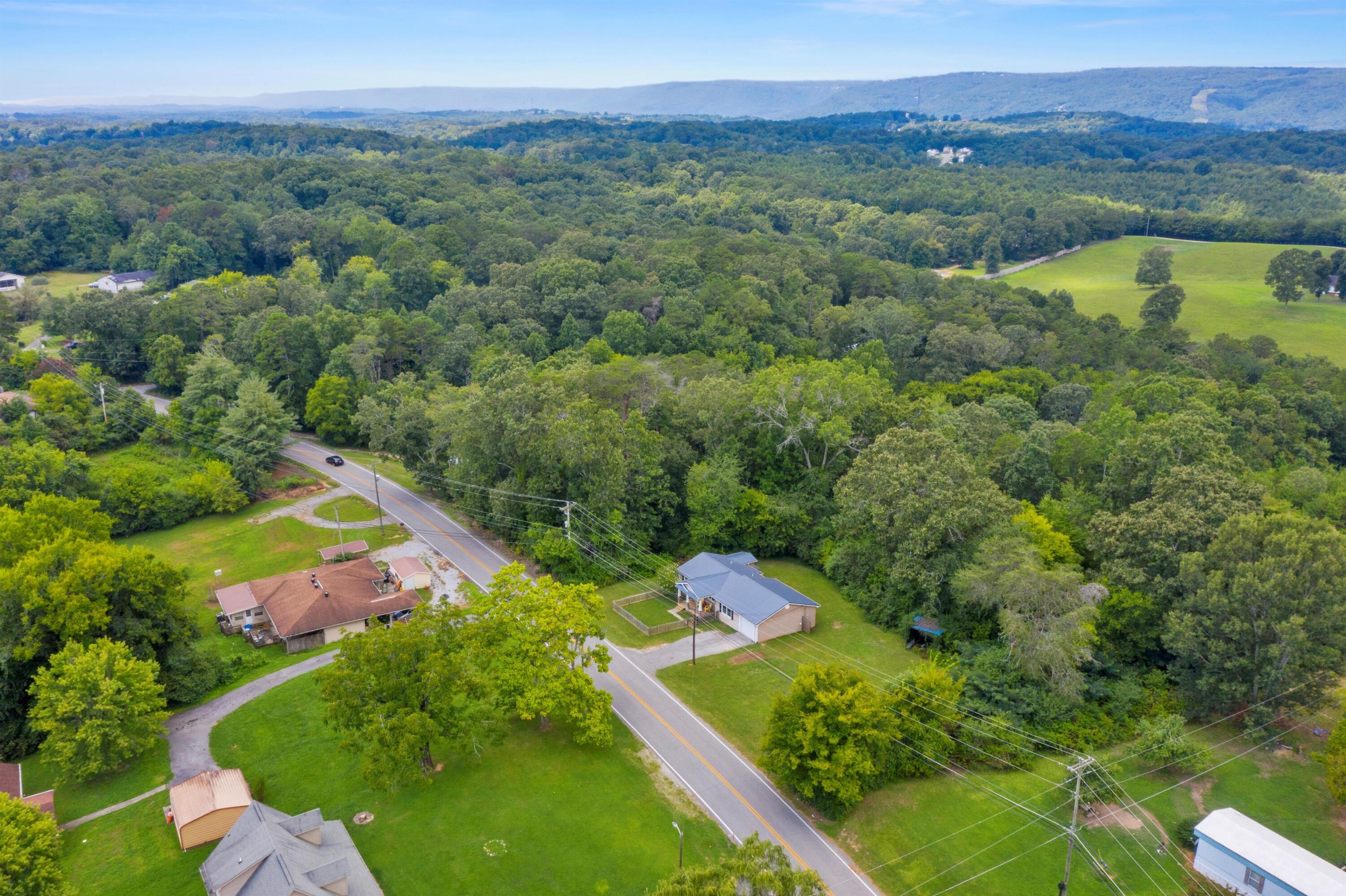 1317 Thatcher Road Soddy Daisy, TN 37379 - Photo 37 of 41 06-DJI_0961