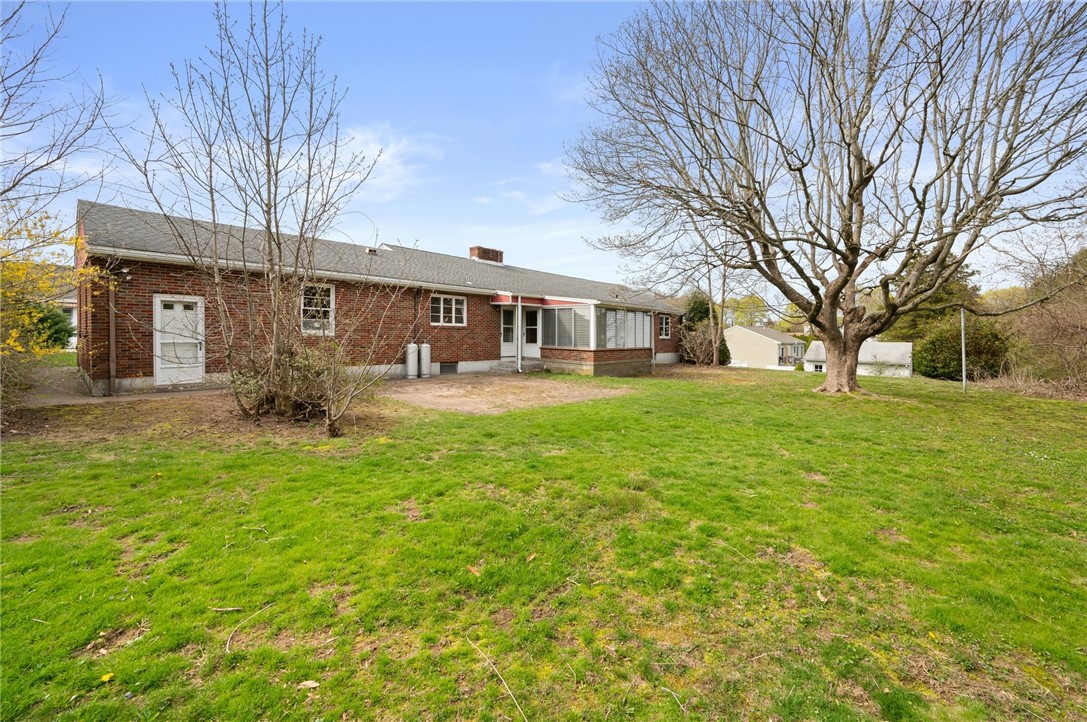 21 Top Street Westerly, RI 02891 - Photo 41 of 50