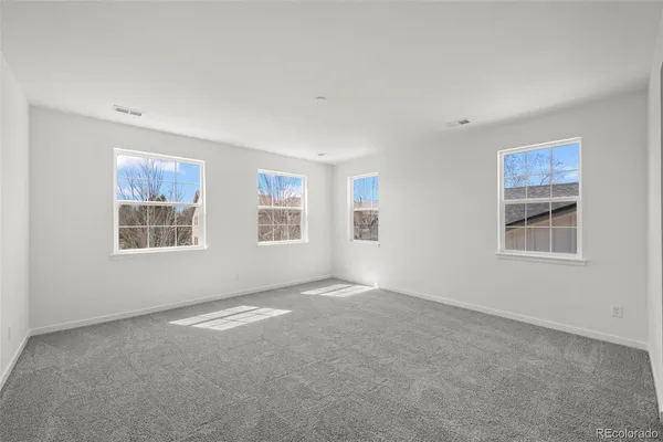 $925,000 | 4043 Emerald Shore Circle, Loveland, CO 80538