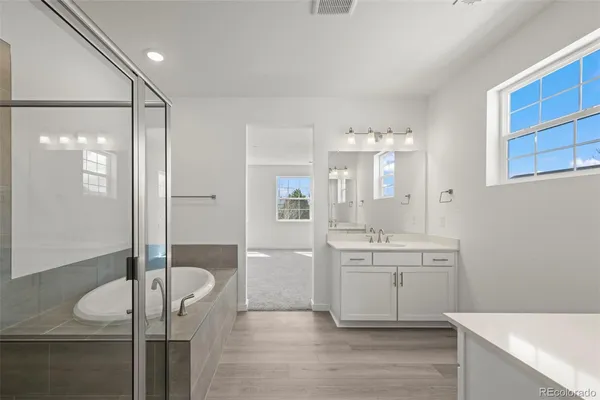 $925,000 | 4043 Emerald Shore Circle, Loveland, CO 80538