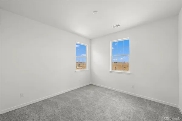 $925,000 | 4043 Emerald Shore Circle, Loveland, CO 80538