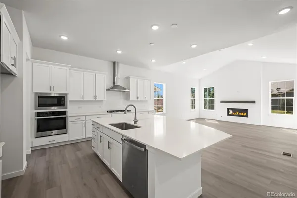 $925,000 | 4043 Emerald Shore Circle, Loveland, CO 80538