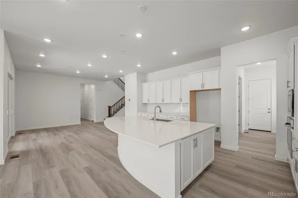 $925,000 | 4043 Emerald Shore Circle, Loveland, CO 80538