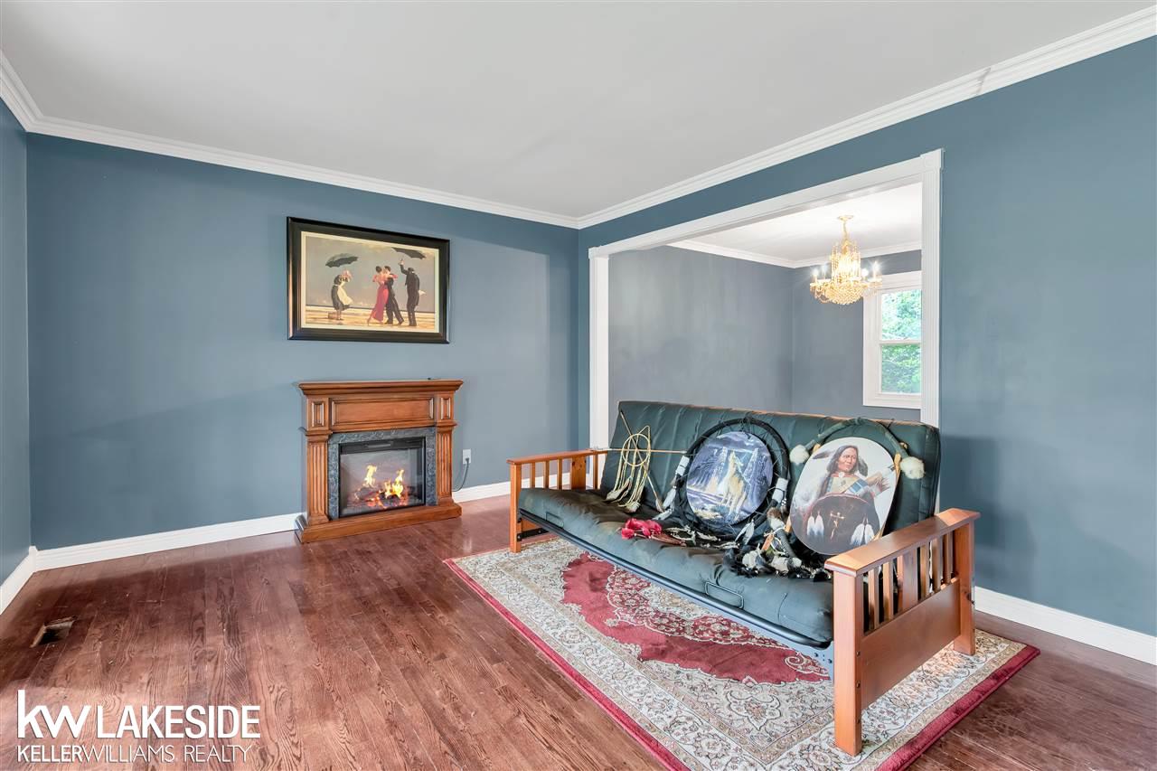4035 Chapman Road Utica, MI 48316 - Photo 7 of 23 50050931-6.JPG