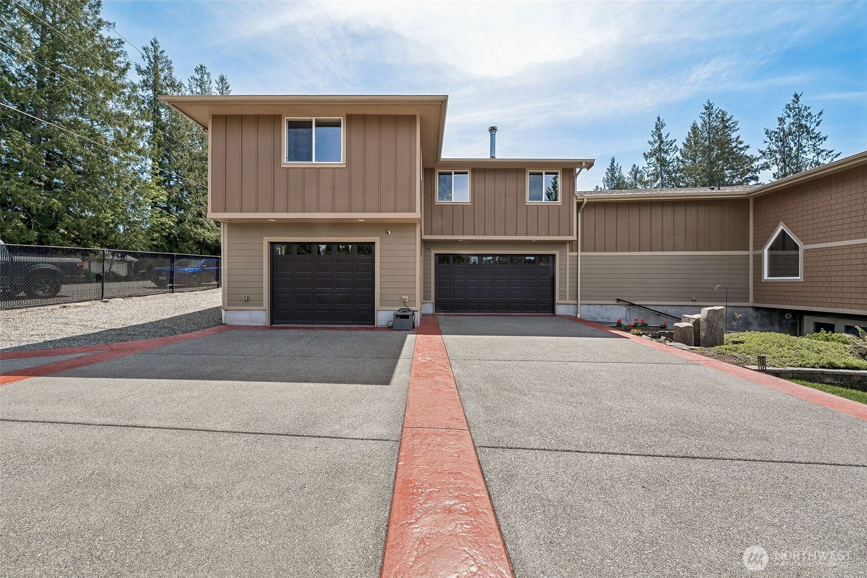 6804 Vandermark Road East Bonney Lake, WA 98391 - Photo 16 of 40