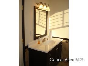 491 Crow Road Franklin, IL 62638 - Photo 8 of 23