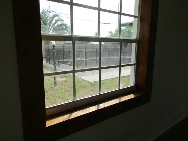 $496,900 | 806 Minnesota Street, Lantana, FL 33462