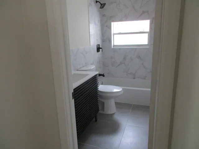 $496,900 | 806 Minnesota Street, Lantana, FL 33462