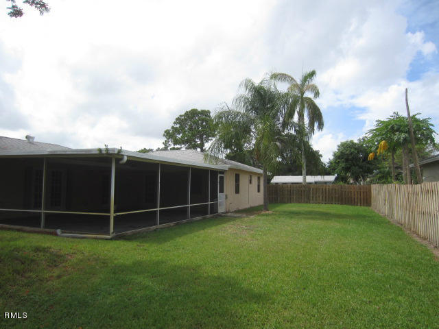 5130 Madison Road Delray Beach, FL 33484 - Photo 15 of 15 BACKYARD