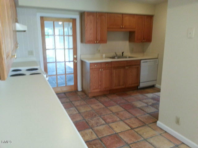 5130 Madison Road Delray Beach, FL 33484 - Photo 4 of 15 KITCHEN