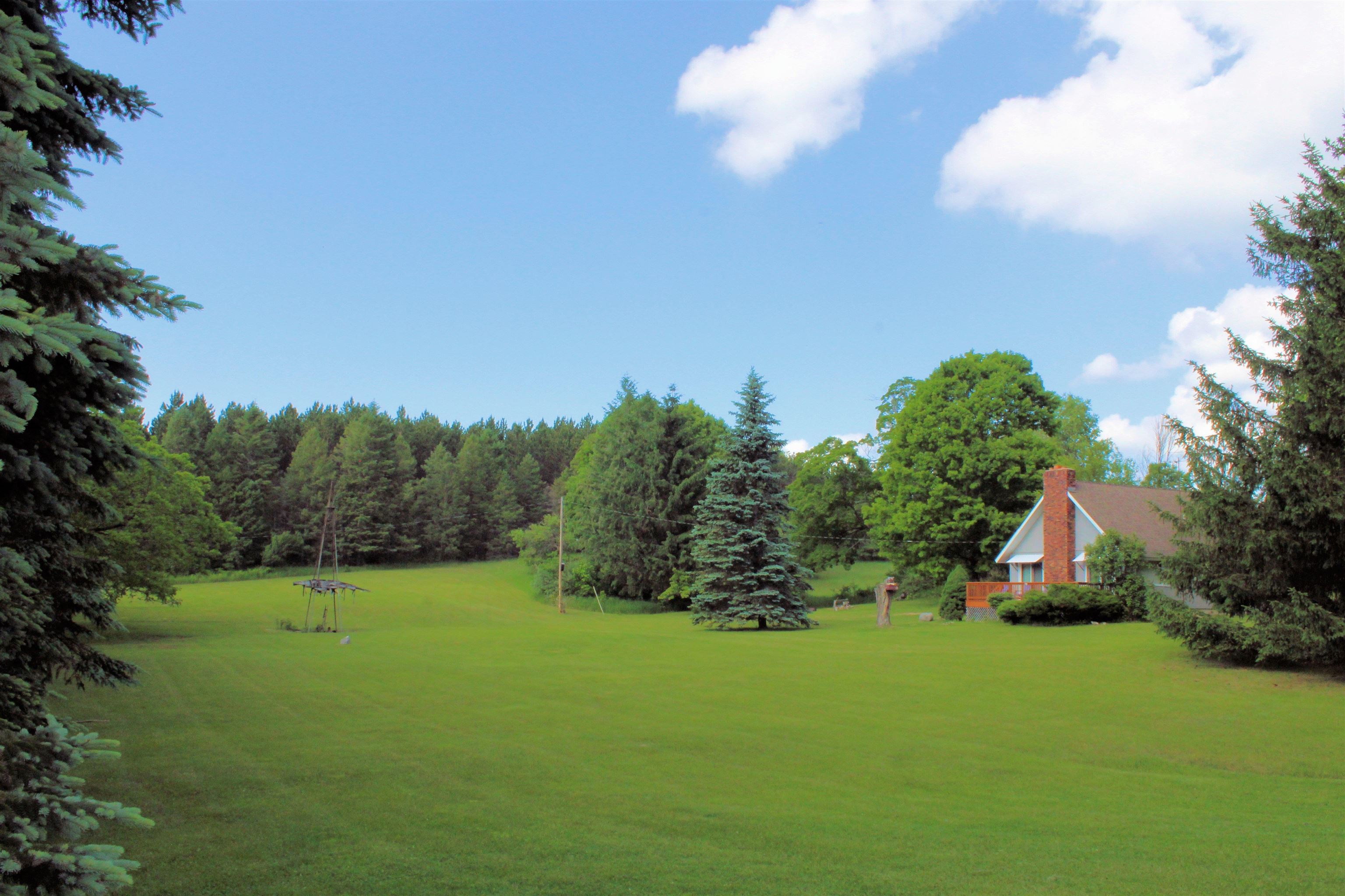 7203 Valley Road Honor, MI 49640 - Photo 32 of 39